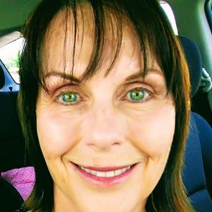 Meet your Posher, Claudia